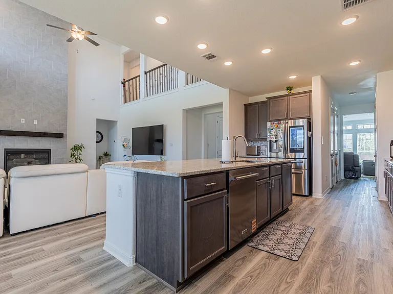 2332 Giona Pl — Photo 18