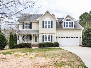 176 Smithwood Dr, Fuquay Varina, NC 27526