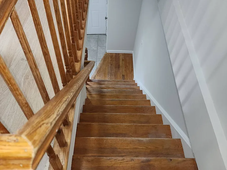 70 Elm Ave — Photo 11