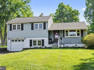 95 Duane Rd, Doylestown, PA 18901