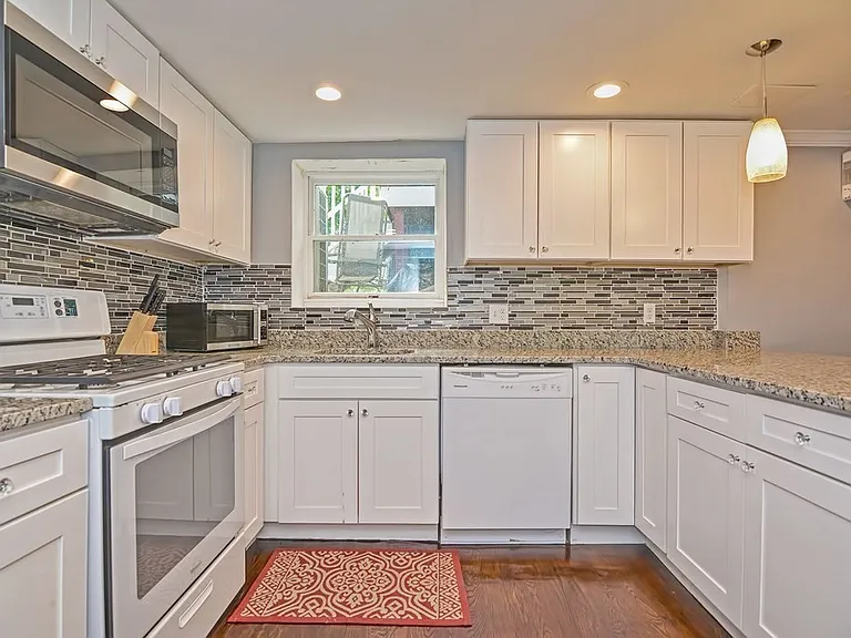 153 Bigelow St #1 — Photo 7