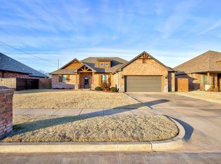 5324 Wilderness Cv, Enid, OK 73703