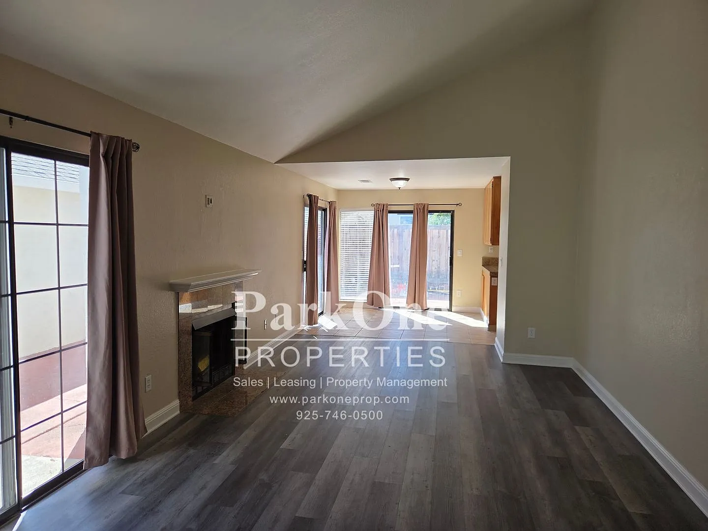 Single Story Home in Brentwood with Community Pool — Photo 3