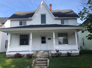 82 Main St, Mount Sterling, OH 43143