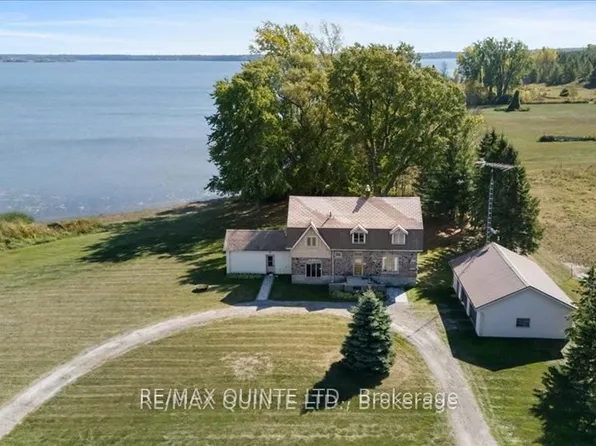 1120 Huffs Island Rd, Prince Edward County, ON K8N 4Z7