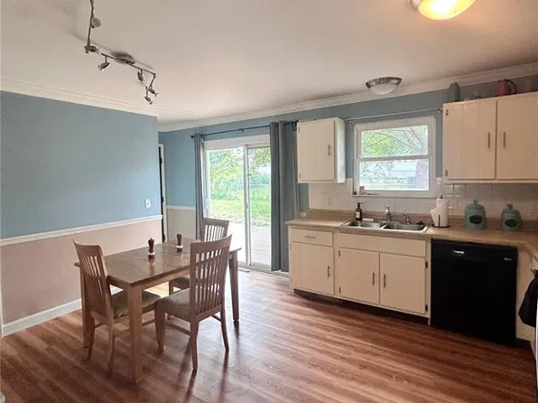 1 Mineral Dr, Saint Peters, MO 63376