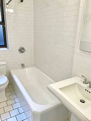 Rented by Stonehenge NYC LLC | media 6