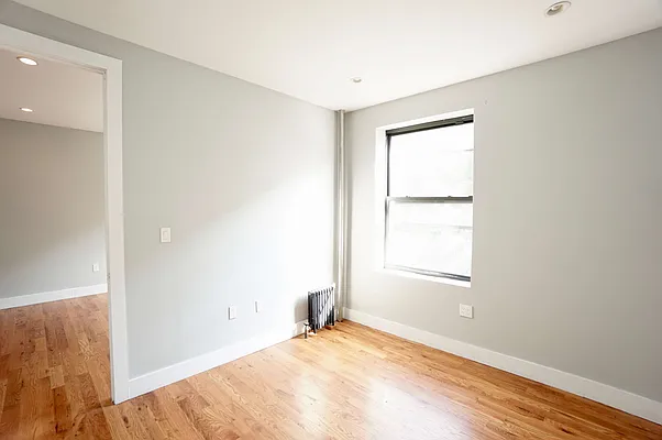 Rented by BRICK & GALO REALTY CORP | media 8