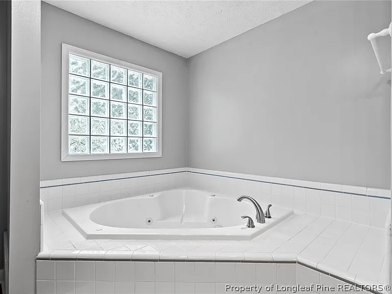 4148 Bent Grass Dr — Photo 41