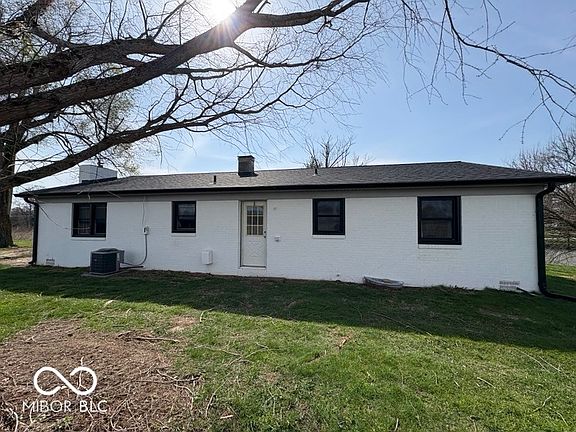 5th image of 3689 S County Road 800 W