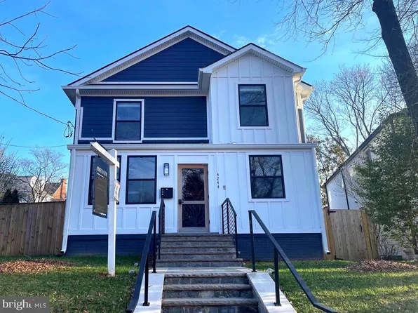 4244 Alton Pl NW, Washington, DC 20016