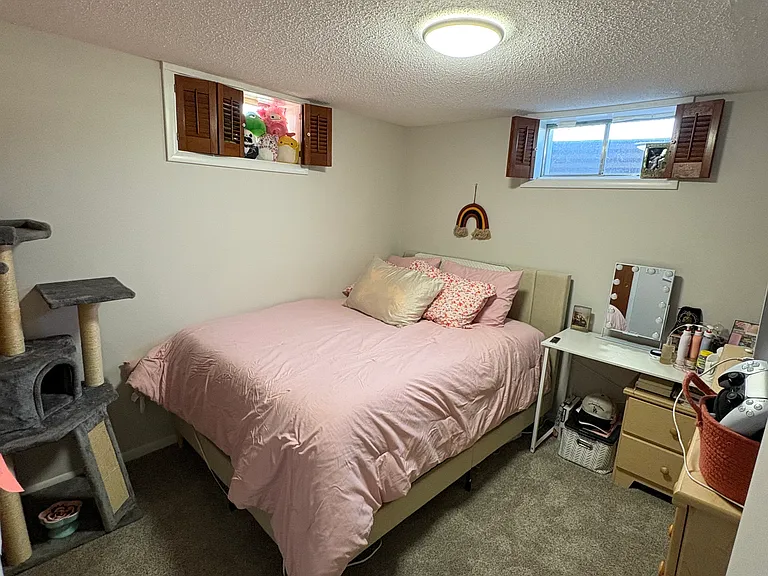 1004 Country Club Dr #4 — Photo 7