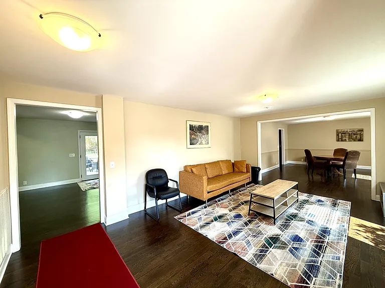 410 Lancaster Ave — Photo 6