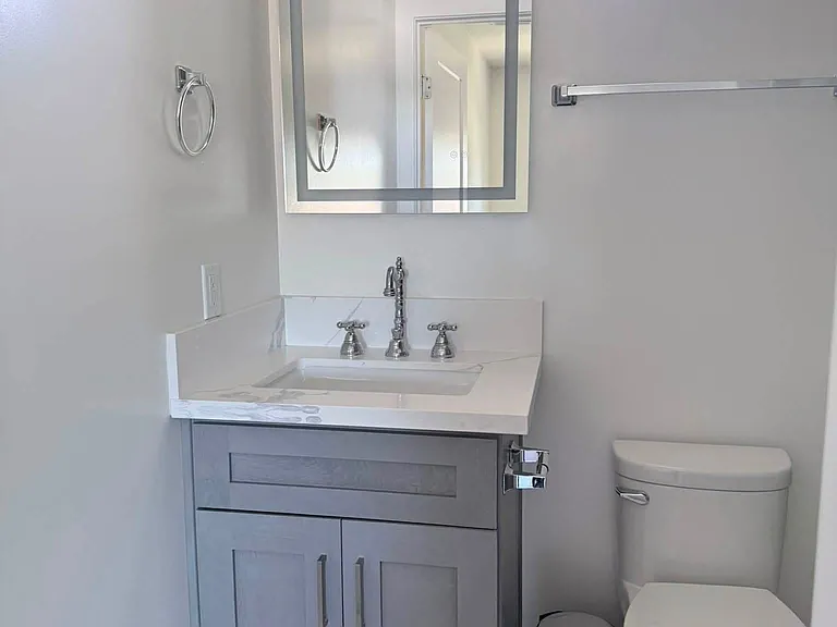 12816 Covello St — Photo 7
