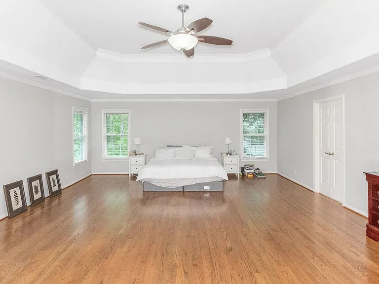 1450 Hillcrest Hts — Photo 18