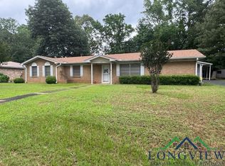 4165 Lakeshore Dr, Lone Star, TX 75668