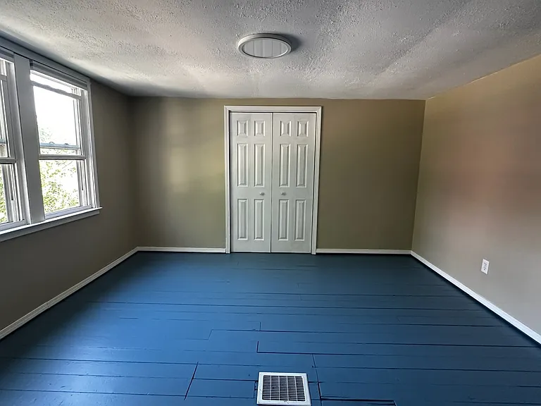619 E Potter Ave — Photo 13