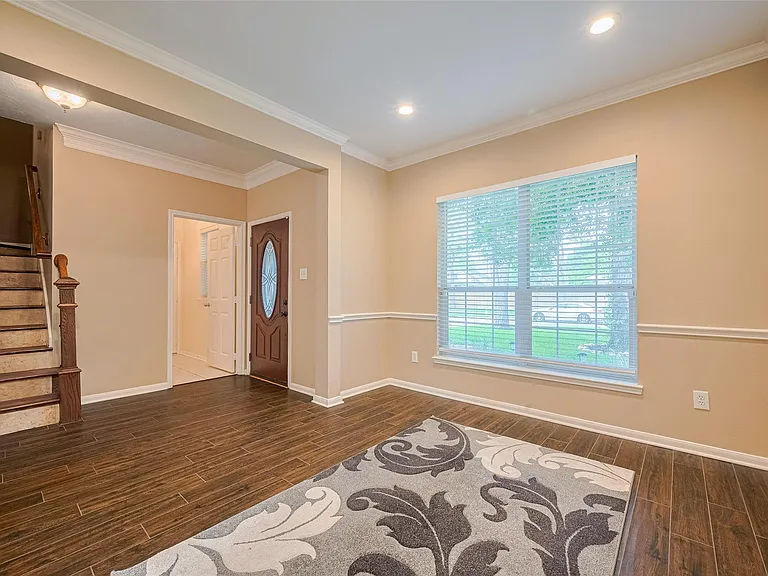 3911 Fall Branch Dr — Photo 6