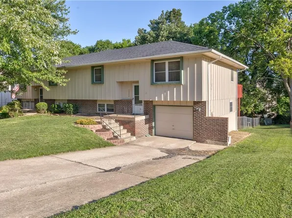 13304 W 89th Ter, Lenexa, KS 66215