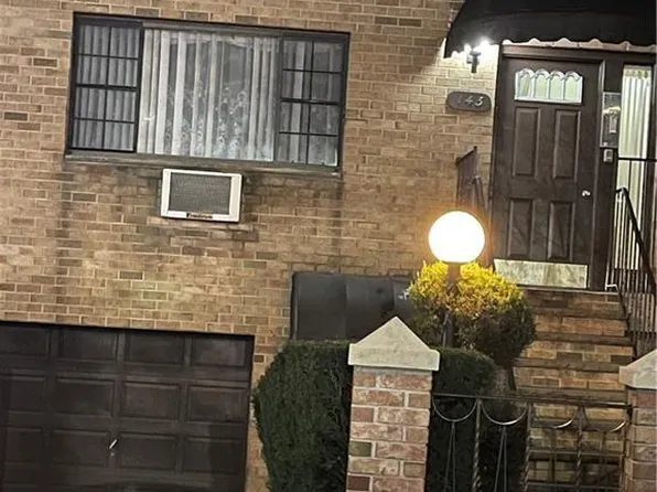 143 Bay 20th St #5, Brooklyn, NY 11214