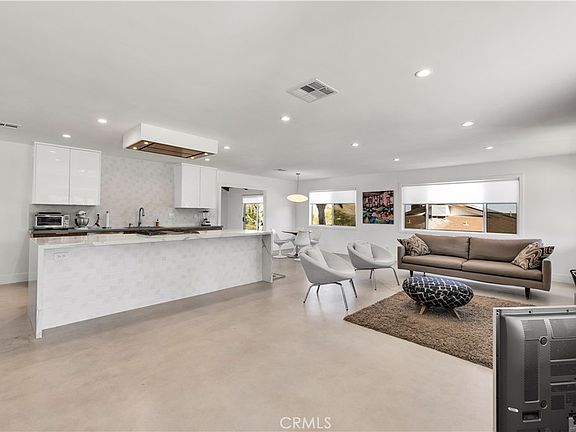 3rd image of 7429 Cardillo Trl