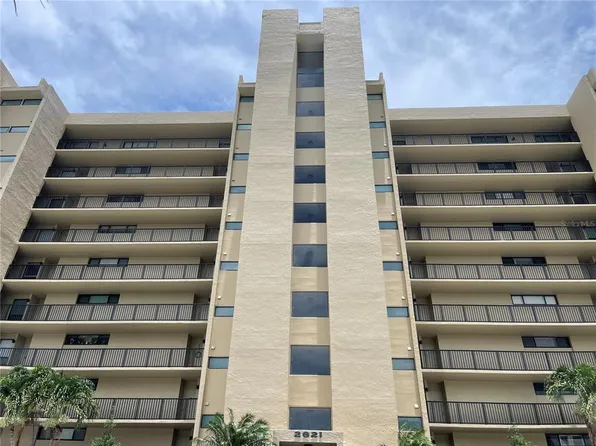 2621 Cove Cay Dr Unit 206, Clearwater, FL 33760