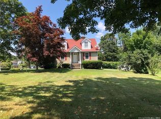 11 Boniello Dr, Mahopac, NY 10541