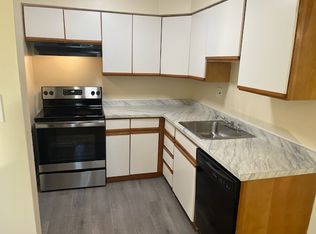 1100 Tyson Ave APT C3, Roslyn, PA 19001
