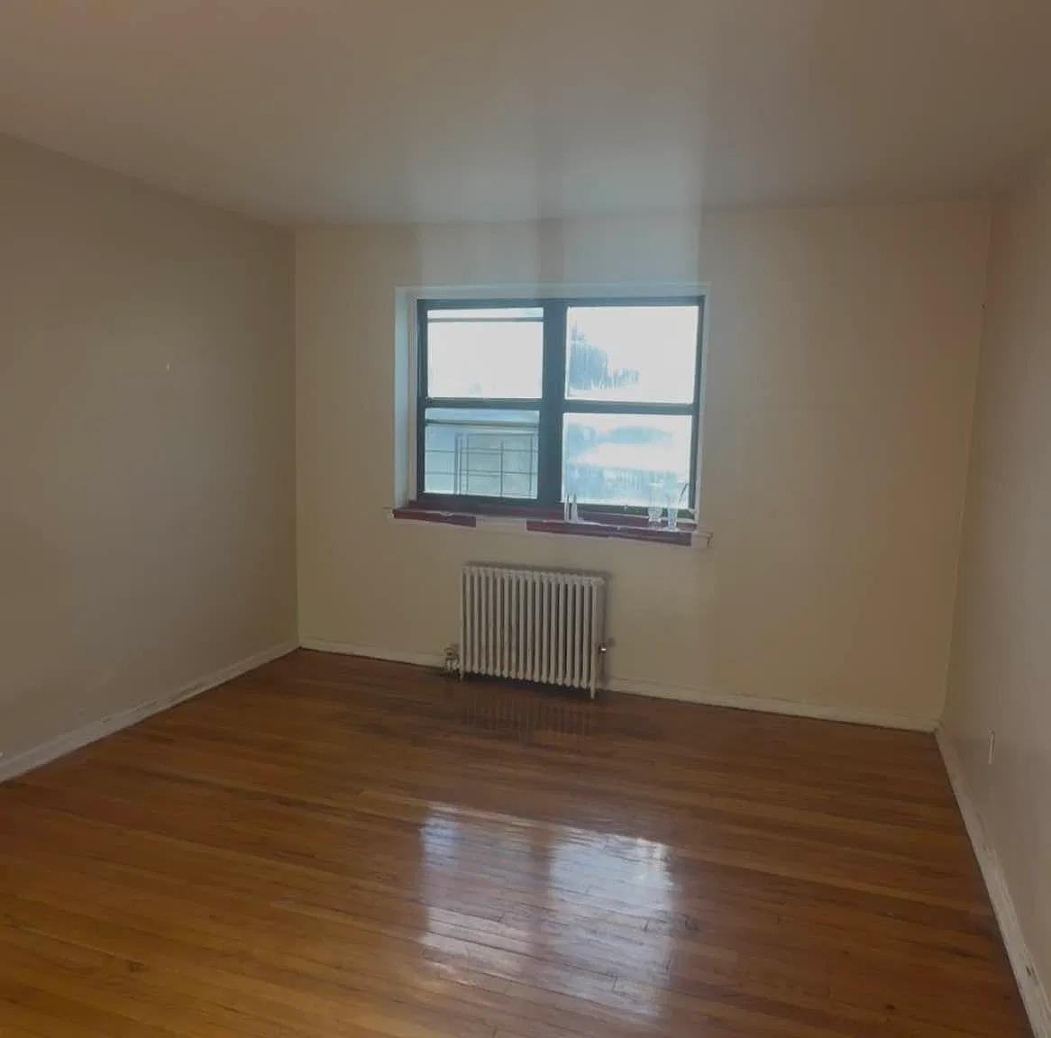 188-30 87th Drive — Photo 4