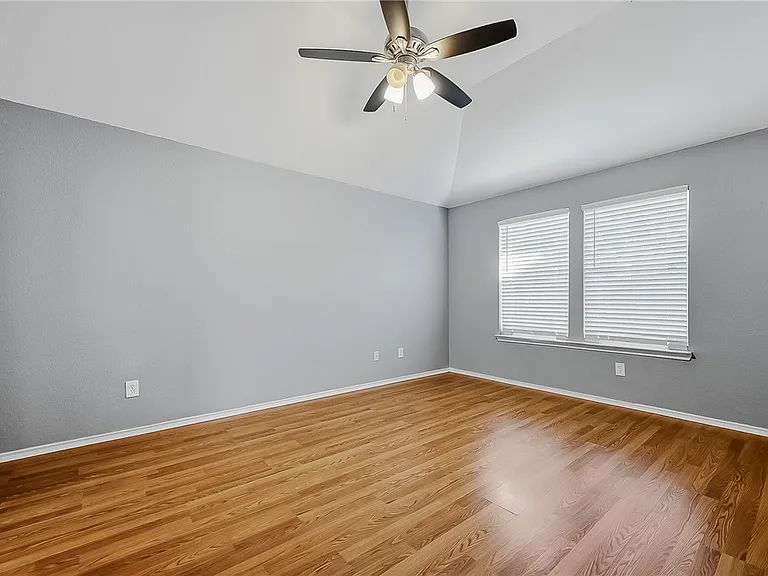 7926 Elk Dr — Photo 10