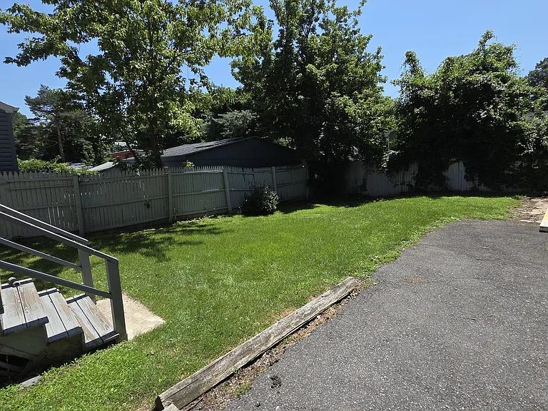 23 Tichenor Pl #2 — Photo 25