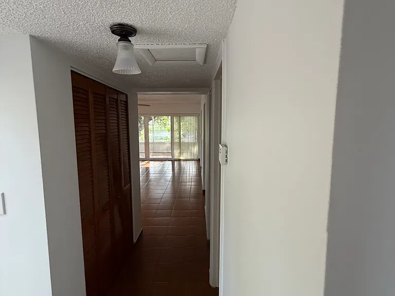 14279 Kendale Lakes Cir — Photo 12
