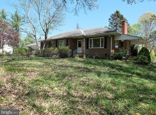 1394 Laurelwood Rd, Pottstown, PA 19465