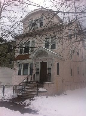 1st image of 109 S Munn Ave