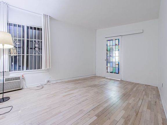 5th image of 4 W 101st St APT 47