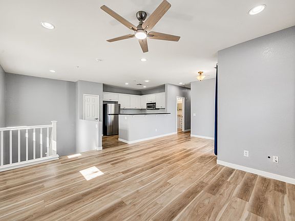 4th image of 36309 Grazia Way