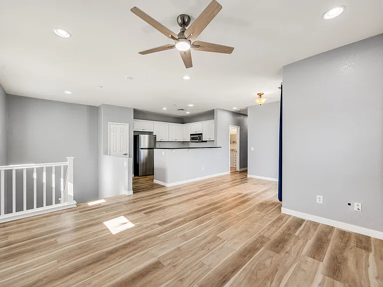 36309 Grazia Way — Photo 4