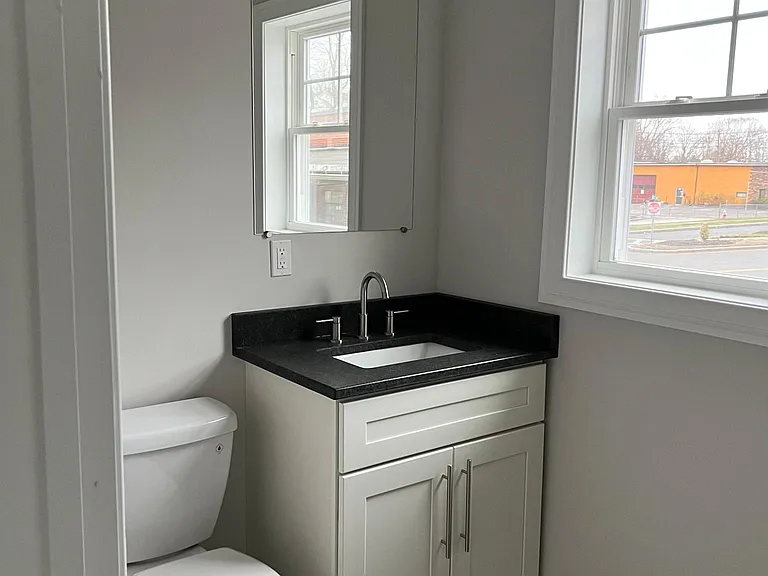 871 Elm St — Photo 23