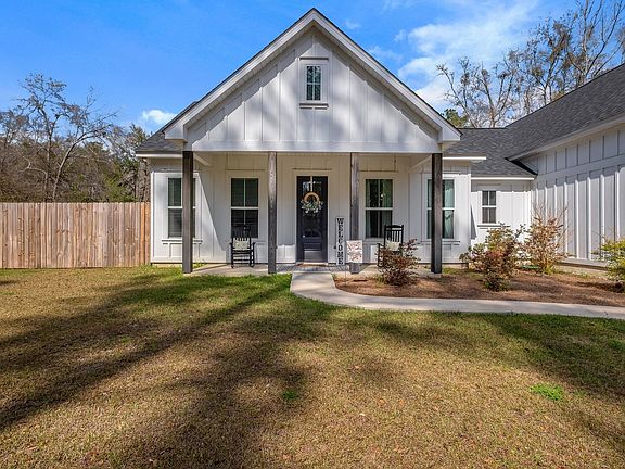 4th image of 6036 Proctor Rd