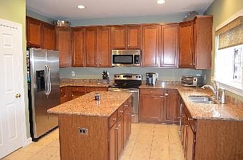 4th image of 14802 Strayer Ln