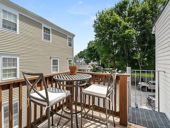 2nd image of 60-66 Milk St #2