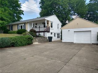 226 Simcox St, Wadsworth, OH 44281
