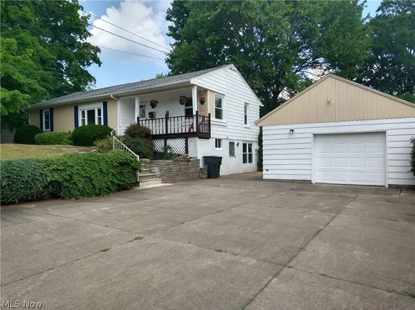 226 Simcox St, Wadsworth, OH 44281