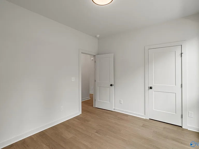 2512 Freeman Rd — Photo 10