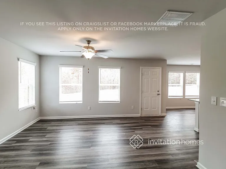 413 Amelia Ln — Photo 5