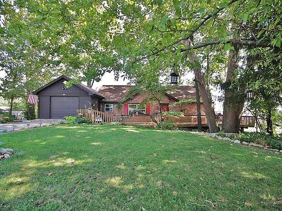 3rd image of 3814 Evergreen Ln