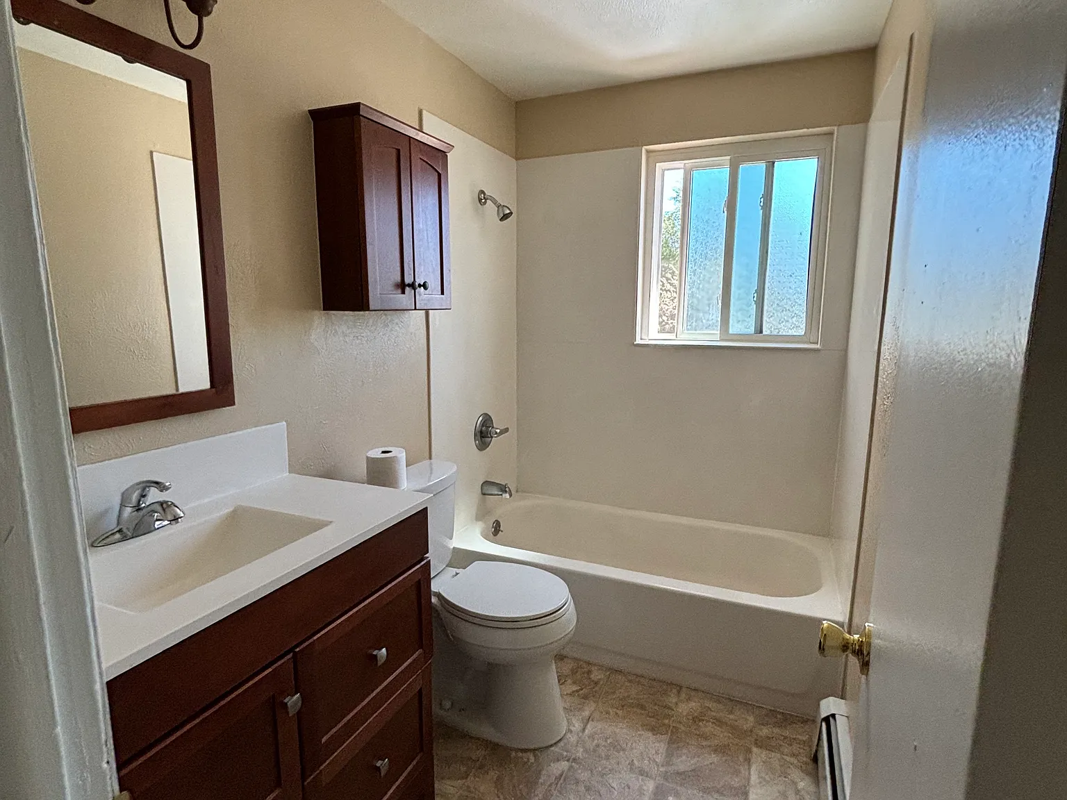 32 Valentine Ln — Photo 3