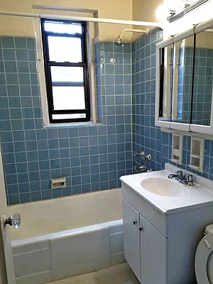 Rented by Barlavi Inc. | media 11
