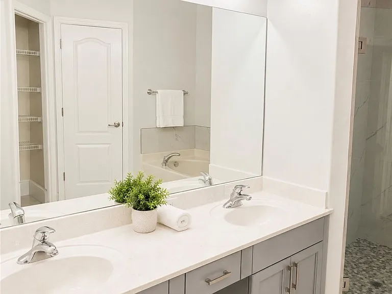 9561 Blue Stone Cir — Photo 13