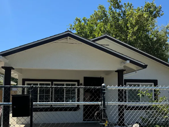 3832 14th Ave, Sacramento, CA 95820